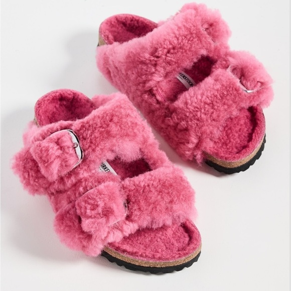 Birkenstock Shoes - Birkenstock Pink Plush Big Buckle 38/7 with Adjustable Straps